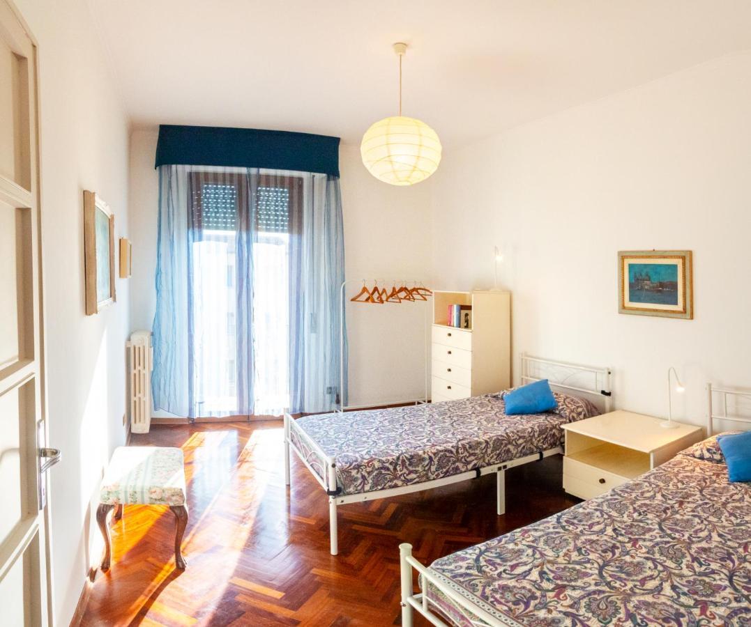Lorena Flat Florence